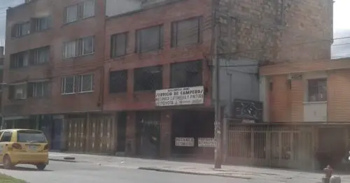 AUTOSERVICIO JAIME  SERVICIO DE CAMPEROS